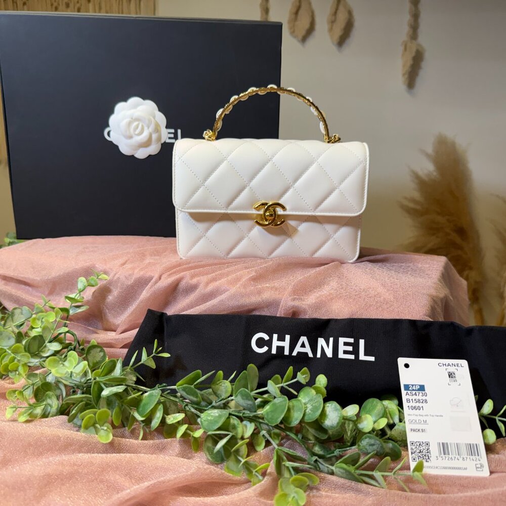 SOLD Chanel White Quilted Lambskin Leather CC Chain Top Handle Mini Flap Bag 24P